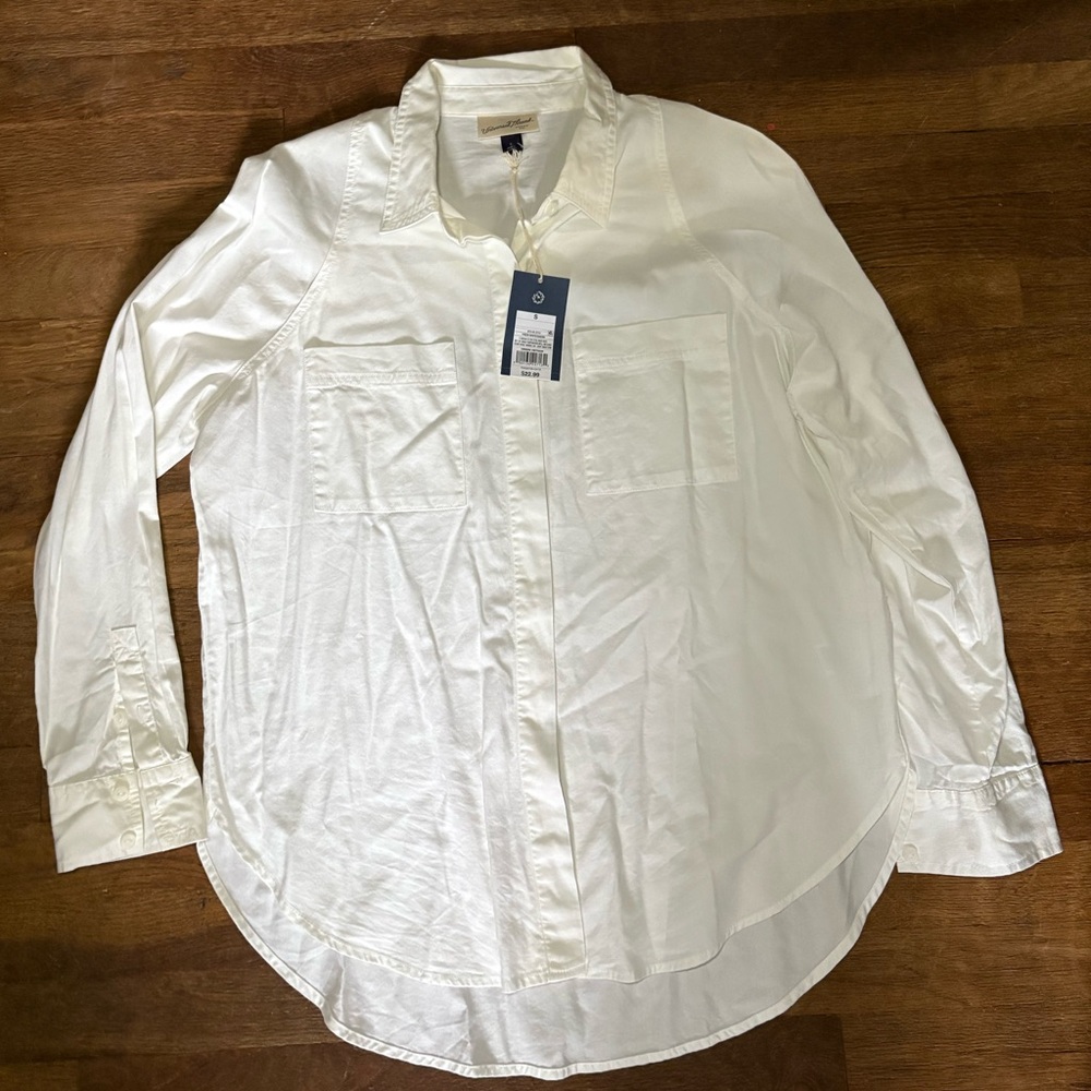 Women’s long sleeve white button down shirt with hidden buttons - NWT